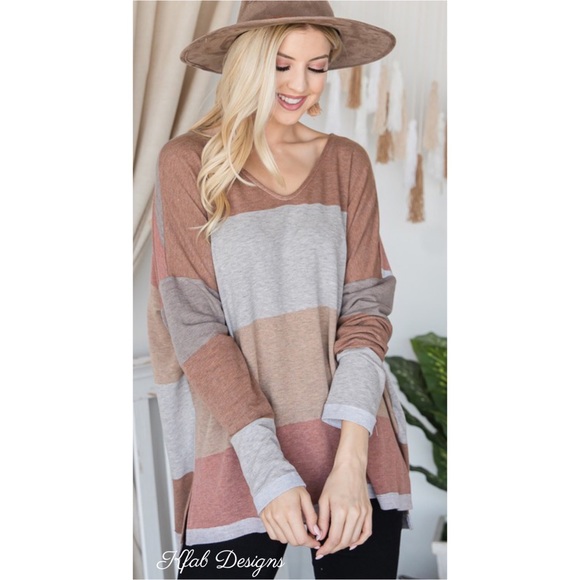 ❤️LAST 1! V Neck Relaxed Fit Multi Stripe Soft Top! - Picture 5 of 7